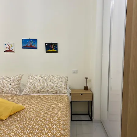 Apartment Chiaia Sweet Naples